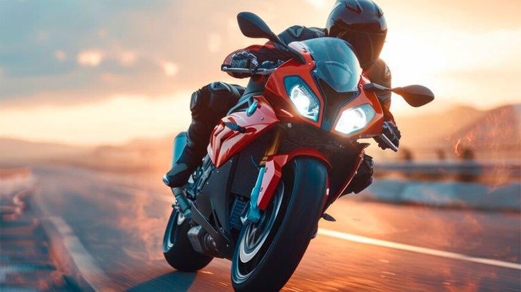 moto1000.width-750